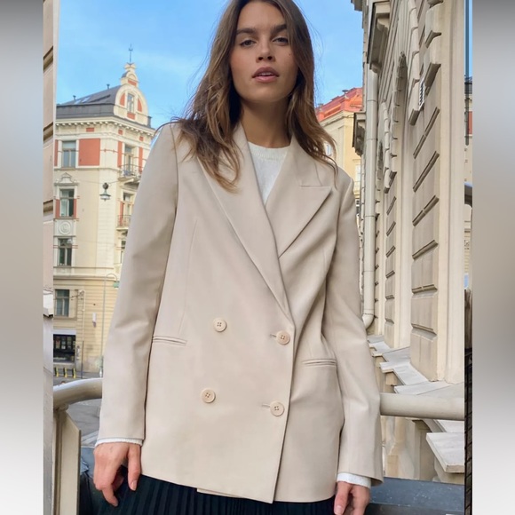 Aritzia Wilfred Toledo blazer - Picture 2 of 3